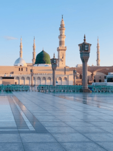 The Spiritual Journey: Women and Umrah with Royal Tawaf